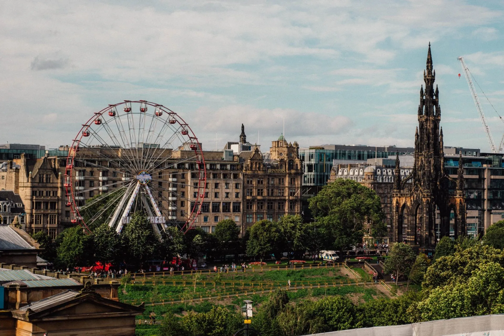 Edinburgh's Top Attractions | Christmas in Edinburgh | Spring Breaks